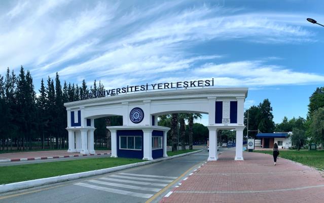 Ege Üniversitesi Hukuk Fakültesine yeniden kavuştu