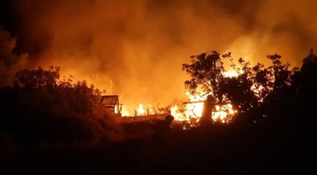 Muğla’da 2 müstakil evde çıkan yangın hasara yol açtı