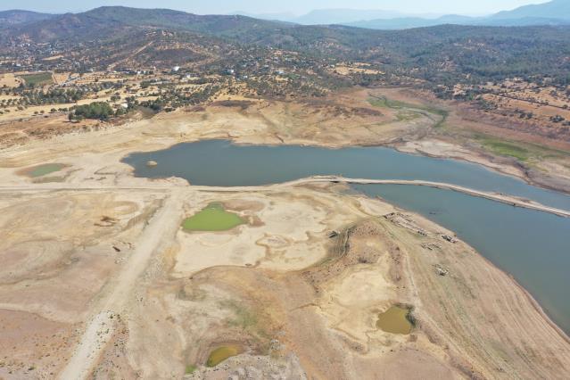 Bodrum’un suyunu karşılayan Mumcular Barajı yüzde 10’luk seviyenin altına düştü