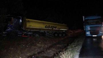 Tanker zincirleme kazaya karışan sürücülerin arasına daldı: 1 ölü