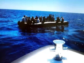 Marmaris’te 24 düzensiz göçmen kurtarıldı