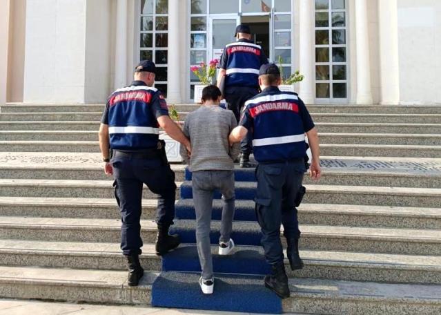Seydikemer’de yakalanan uyuşturucu satıcısı tutuklandı