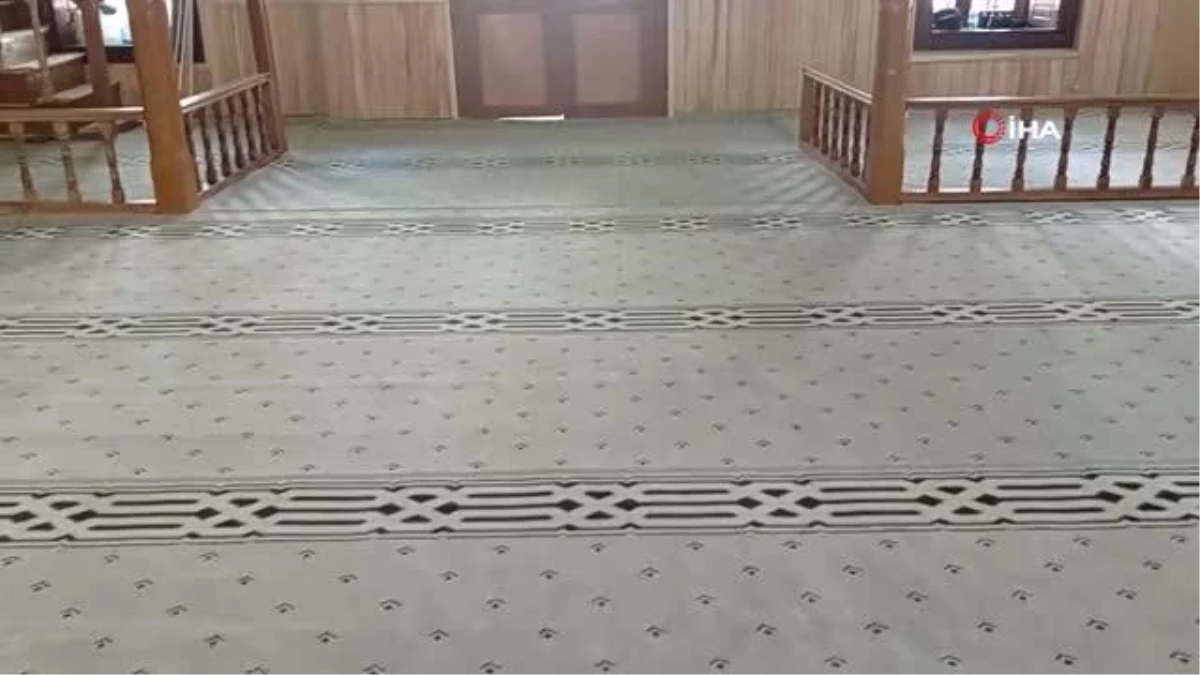 Restorasyon Sonrası İlk Namaz, İlk Heyecan – Edremit Mahkeme Camii Yeniden İbadete Açıldı
