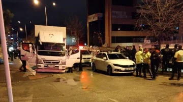 Bursa’da Alkollü Kamyonet Sürücüsü Polisten Kaçtı