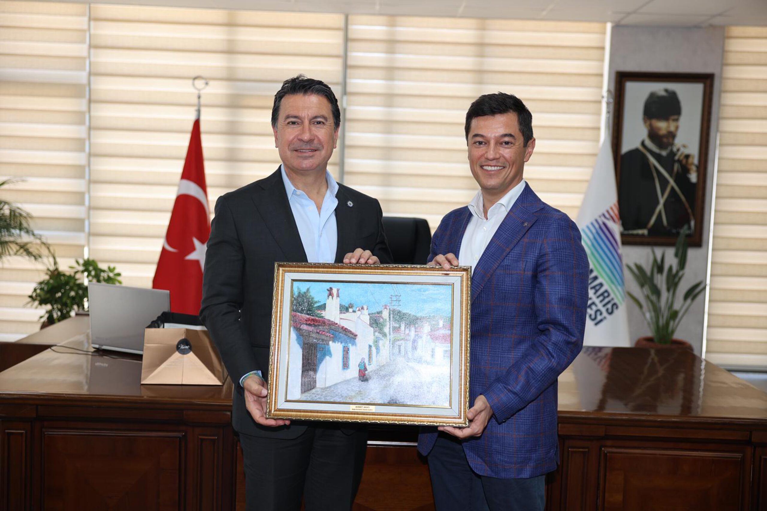 Marmaris Belediye Başkanı Acar Ünlü’yü Ziyaret Eden Muğla Büyükşehir Belediye Başkanı Ahmet Aras, Gazetecilere Açıklamalarda Bulundu