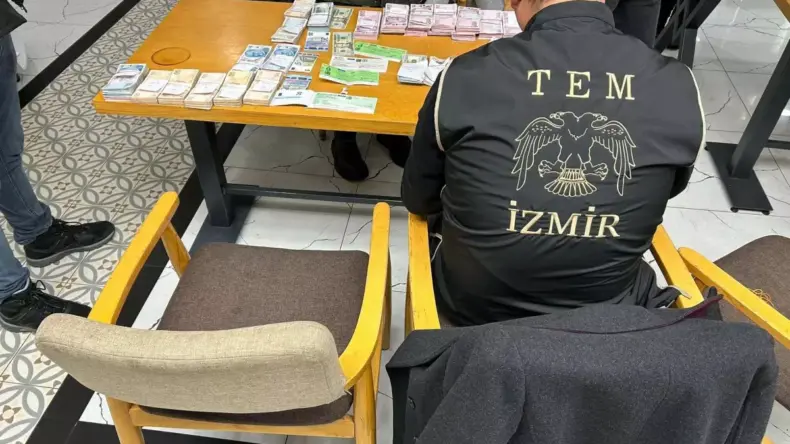 FETÖ/PDY’ye Yönelik İzmir Merkezli Operasyonda 34 Gözaltı, 21 Tutuklama