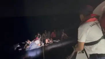 İzmir’de 89 Düzensiz Göçmen Yakalandı