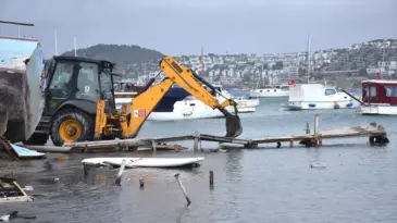 Bodrum’da Kaçak İskeler ve Tekneler Kaldırılıyor