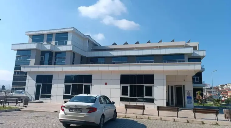 Bornova’da silahlı saldırı: 1 kişi hayatını kaybetti