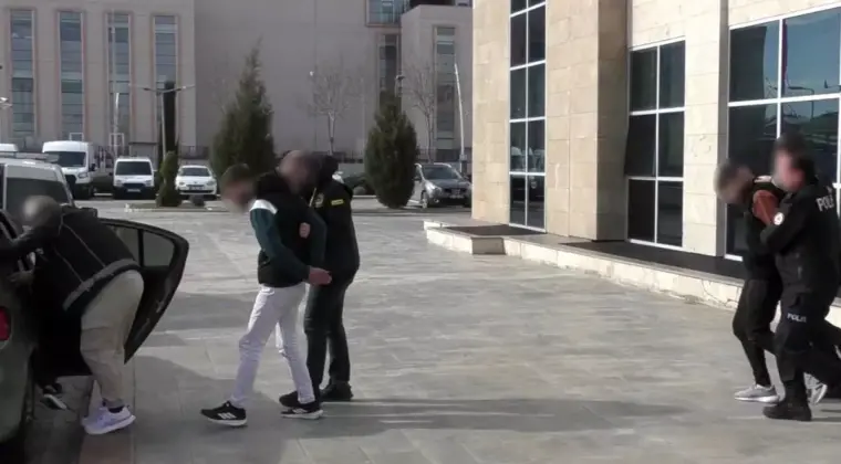 Uşak’ta Uyuşturucu Operasyonu: 3 Tutuklama