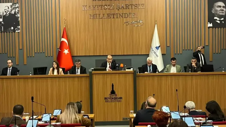 İzmir’de Ulaşım Ücretlerine Zam